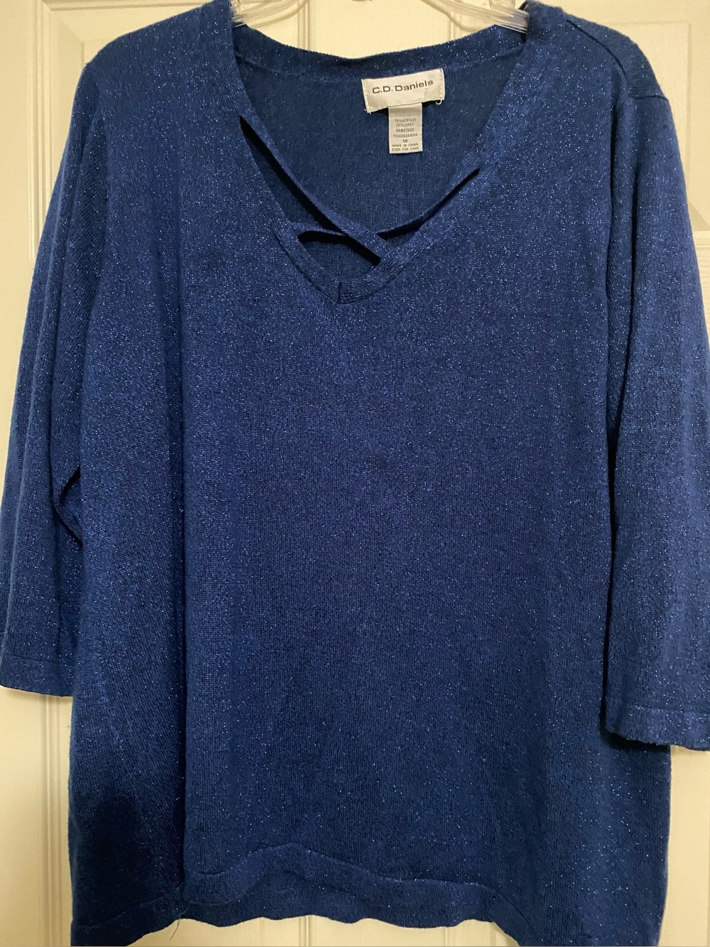 C.D. Daniels Blue V-Neck Sparkle Knit Sweater
